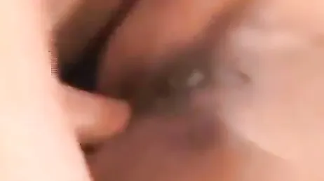 O avô e o filho que foderam a esposa gostosa juntos