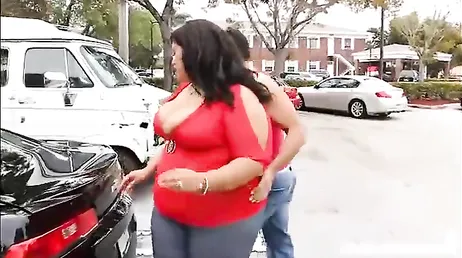 A good fuck for this poor fat girl who hasn't fucked for a long time