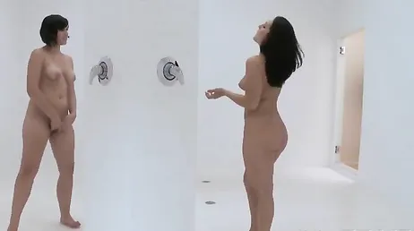 Fodendo minha esposa e sua irmã safada na minha casa