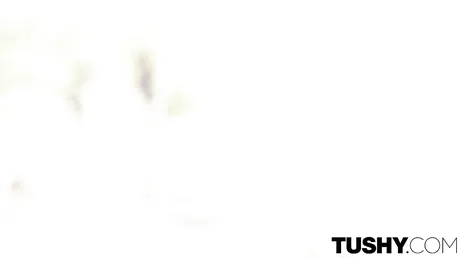 Mick Blue n'a aucune pitié, quelle belle baise anale pour cette fille tatouée