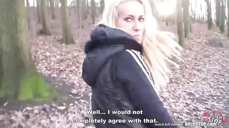 Promenaden genom skogen slutar i en jävla inspelad i POV