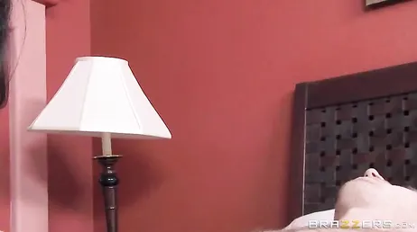 Mas meu filho! Como você tem esse pau grande entre as pernas?