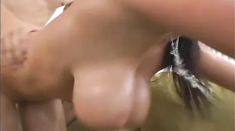 Brutalt enormt jävla med den busty porrstjärnan Gianna Michaels