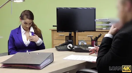 Hairy pussy slut presents herself like this at a job interview