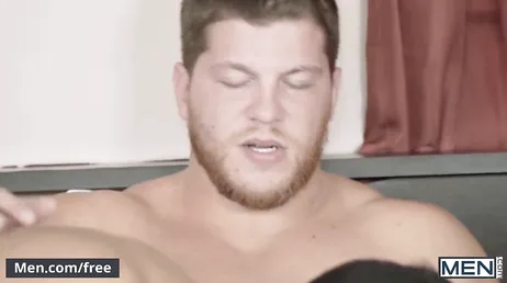 Schwules Paar wacht auf und will unbedingt ficken