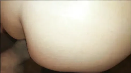 A dona da casa acaba fodendo forte com o encanador