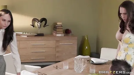 Dit is hoe ze zich verzoenen na een goed gevecht, wat varkens...