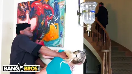 Loira AJ Applegate fodida por um ladrão negro muito dotado