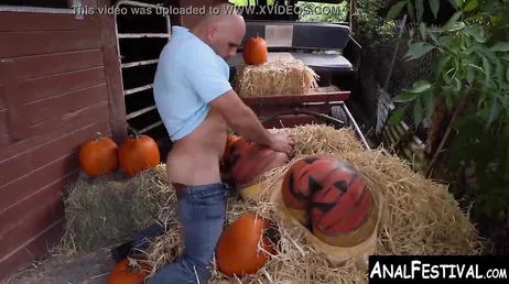 Nothing like fucking two of the most slutty farmers.