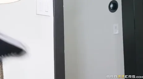 Essa jovem que quer foder seu querido tio será cruel.