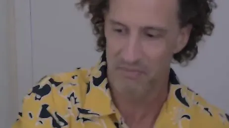 En pappa jävla som lämnar mig med hela munnen full av sperma