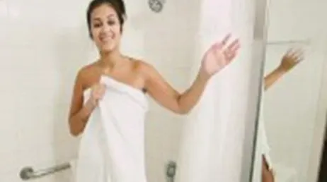 Chantageando minha prima morena para transar com ela