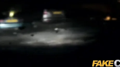 Polisen utpressar svart strippa för att knulla henne hemma