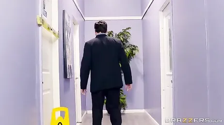Sie haben mich dabei erwischt, wie ich die neue Sekretärin begrapscht habe ...