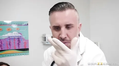 The gynecologist puts his fingers in my pussy, how cold they are.