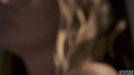 Je demande à mon beau-frère de me baiser, il dit non...