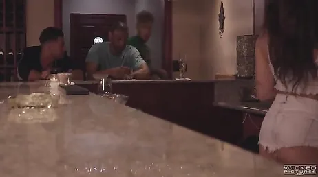 Foda brutal com a loira Carmen Caliente, como ela é cruel..