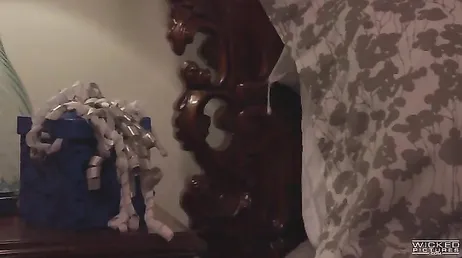 Foda brutal com a loira Carmen Caliente, como ela é cruel..