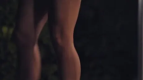 Scopando due sorelle troie, che crepa questo giovane