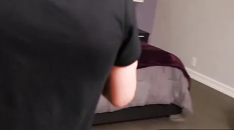 Ma belle-sœur se promène dans la maison en culotte, est-ce nécessaire de baiser ?