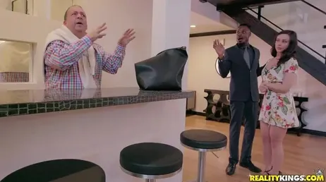 Foder outro cara na cara do marido chato
