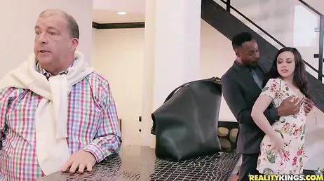 Foder outro cara na cara do marido chato