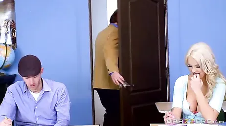 Impossível me concentrar no exame com meu parceiro, impossível