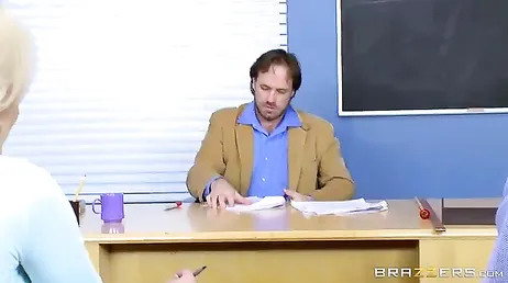 Impossível me concentrar no exame com meu parceiro, impossível