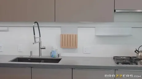 Du hast mich supergeil gemacht, ich habe dich gerade beim Masturbieren gesehen