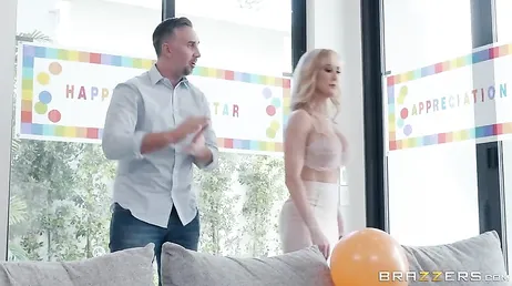 Du hast mich supergeil gemacht, ich habe dich gerade beim Masturbieren gesehen
