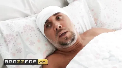 Du har sett mig röra vid min fitta och se hur det blev!