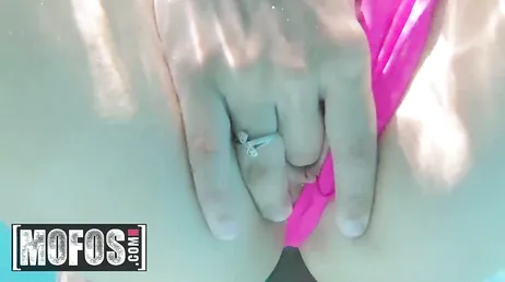 Hur bra Abella Danger och Payton Preslee kommer överens och hur bra de äter varandra