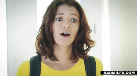 Guarda figlia, che cazzo più grande ha la modella che ho portato oggi