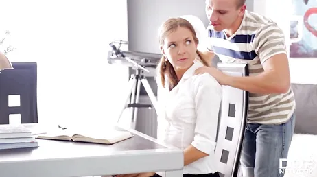 Lieverd, stop even met studeren en eet mijn pik op, denk je?