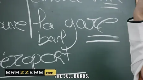 Alors nous voudrions sûrement tous assister aux cours tous les jours, n'est-ce pas ?