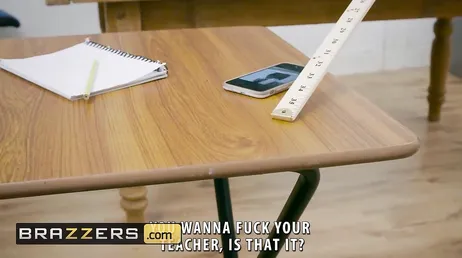 Alors nous voudrions sûrement tous assister aux cours tous les jours, n'est-ce pas ?