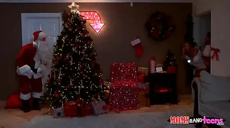 I still remember what Santa Claus did to Mom and me last Christmas.