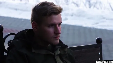 Han var hennes räddare och hon fick ett enormt knull för det.