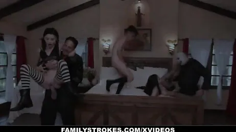 Halloween porn party with the Addams family and total orgy