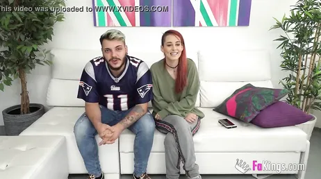 Otra pareja española que se presentan a un casting, que morbo..