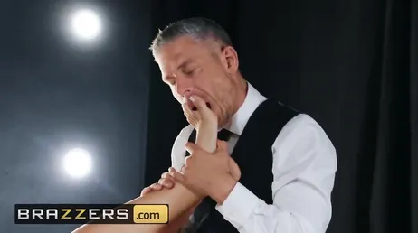 Toutes les baises avec Katana Kombat sont formidables, uuf !