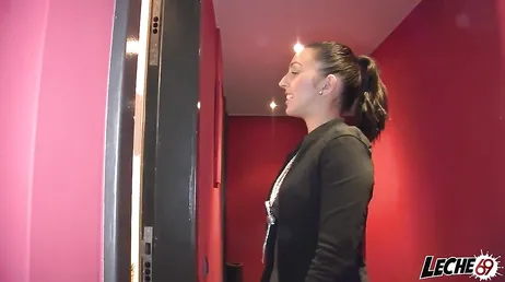 Le témoin de Jeobá fait un show pour qu'ils la frappent fort...