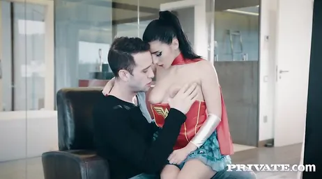 Le frère de mon copain a vraiment une bonne bite, j'adore !
