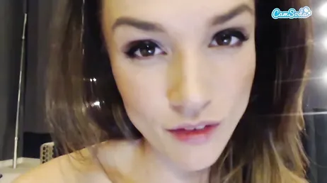 Er steigt in mein Auto und gibt mir einen gewaltigen Handjob, verdammt!