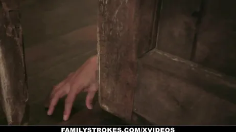 Orgía de La Familia Addams, esto si que es una buena versión!