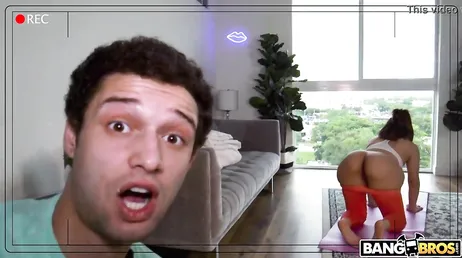 Valentina Jewels hat einen tollen Arsch und wie sich die Schlampe bewegt, uff!