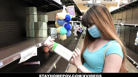 This woman is horny all day long, how she touches her pussy!