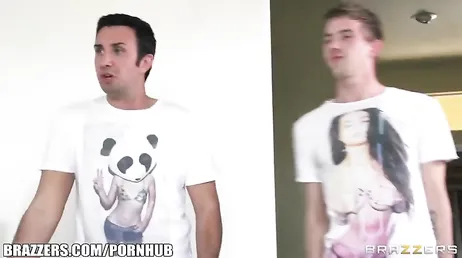 Orgia tremenda com as boas safadas do mundo pornô
