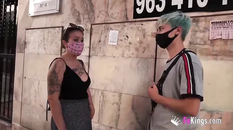 Tremenda foda que essa espanhola recebe, brutal!