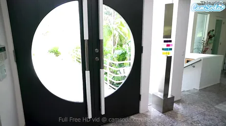 Uma lésbica tremenda entre essas duas colegas de quarto, uuf!